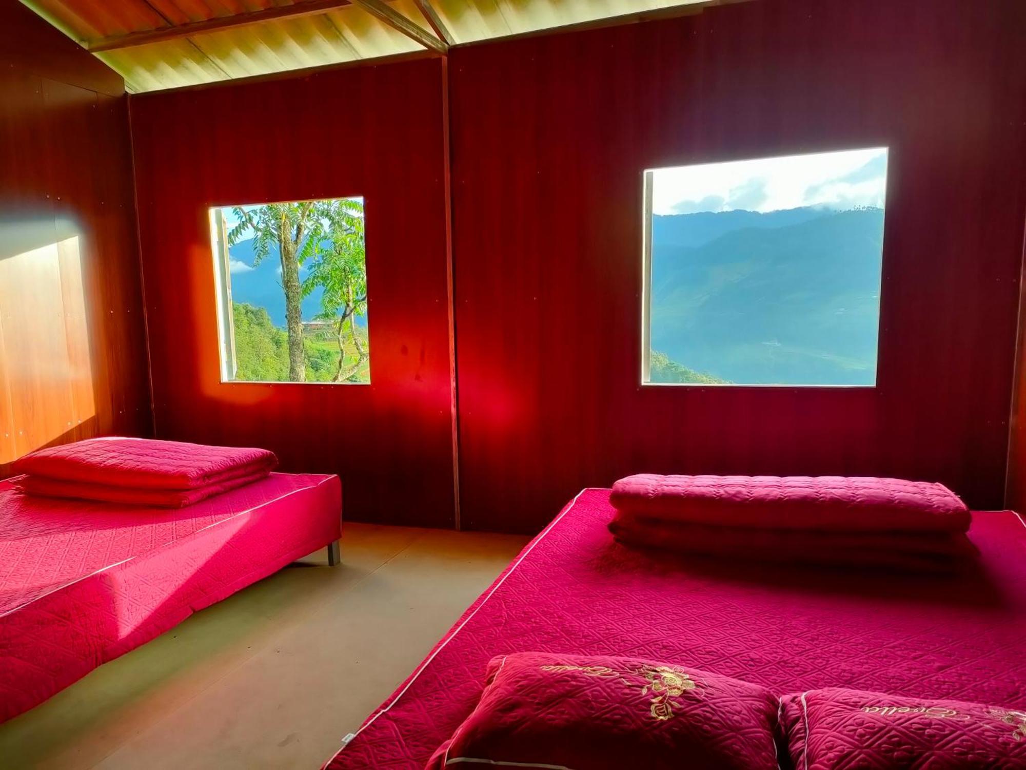 Indigenous homestay Mu Cang Chai Bilik gambar
