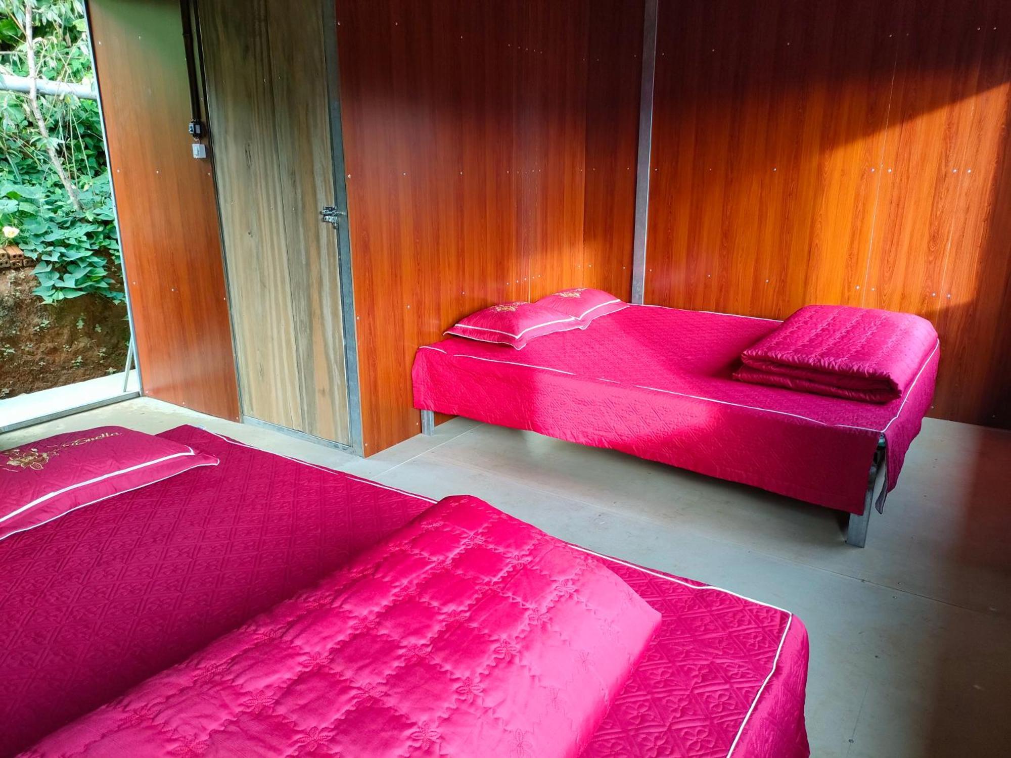 Indigenous homestay Mu Cang Chai Bilik gambar