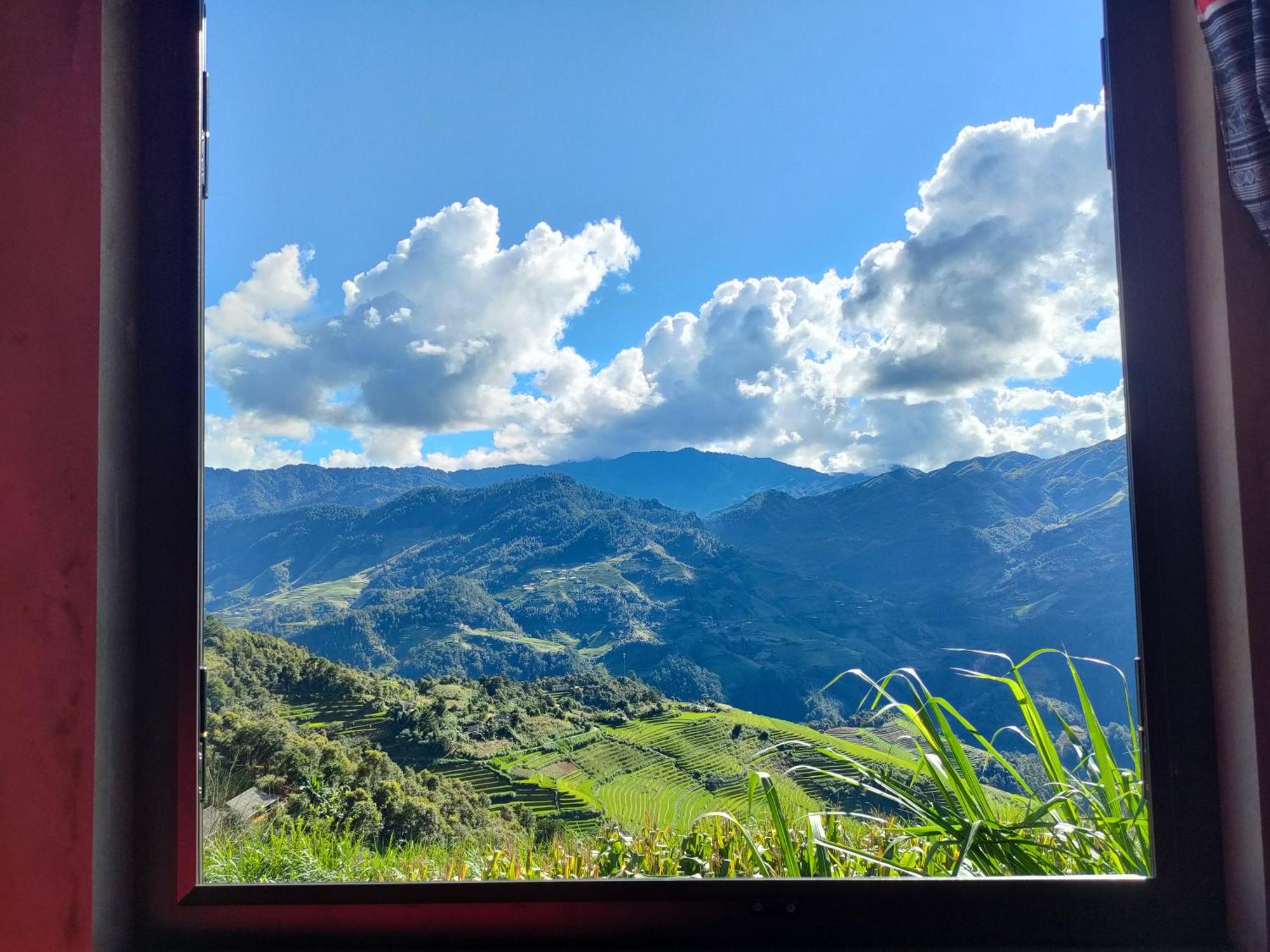 Indigenous homestay Mu Cang Chai Bilik gambar