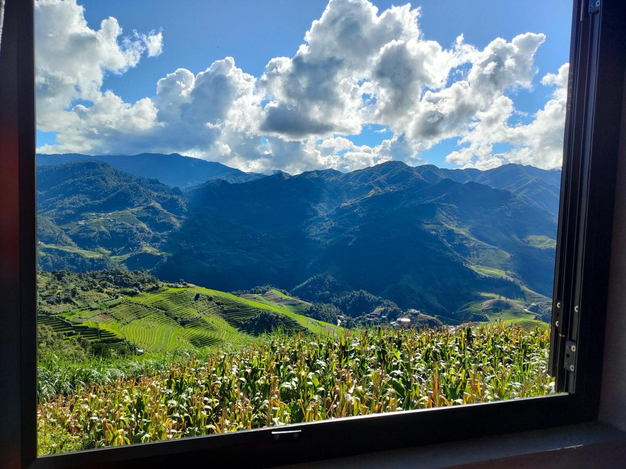 Indigenous homestay Mu Cang Chai Bilik gambar